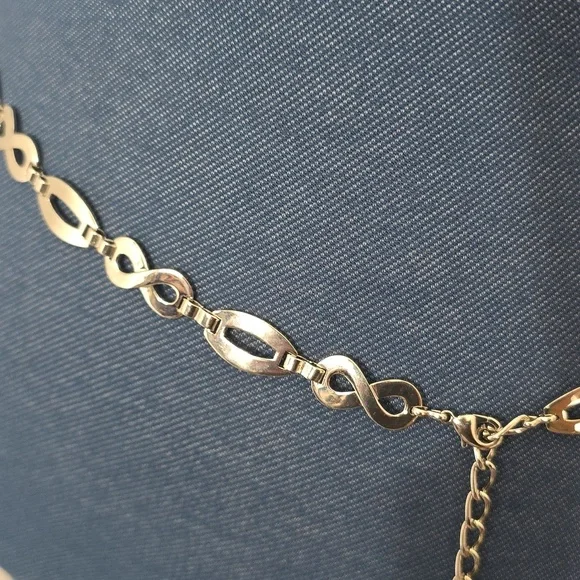 Silver Infinity Chain Link Adjustable Belt - Picture 4 of 6